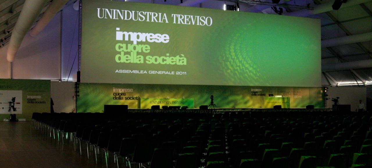 Allestimento visual per l'Assemblea Unindustria Treviso 2011